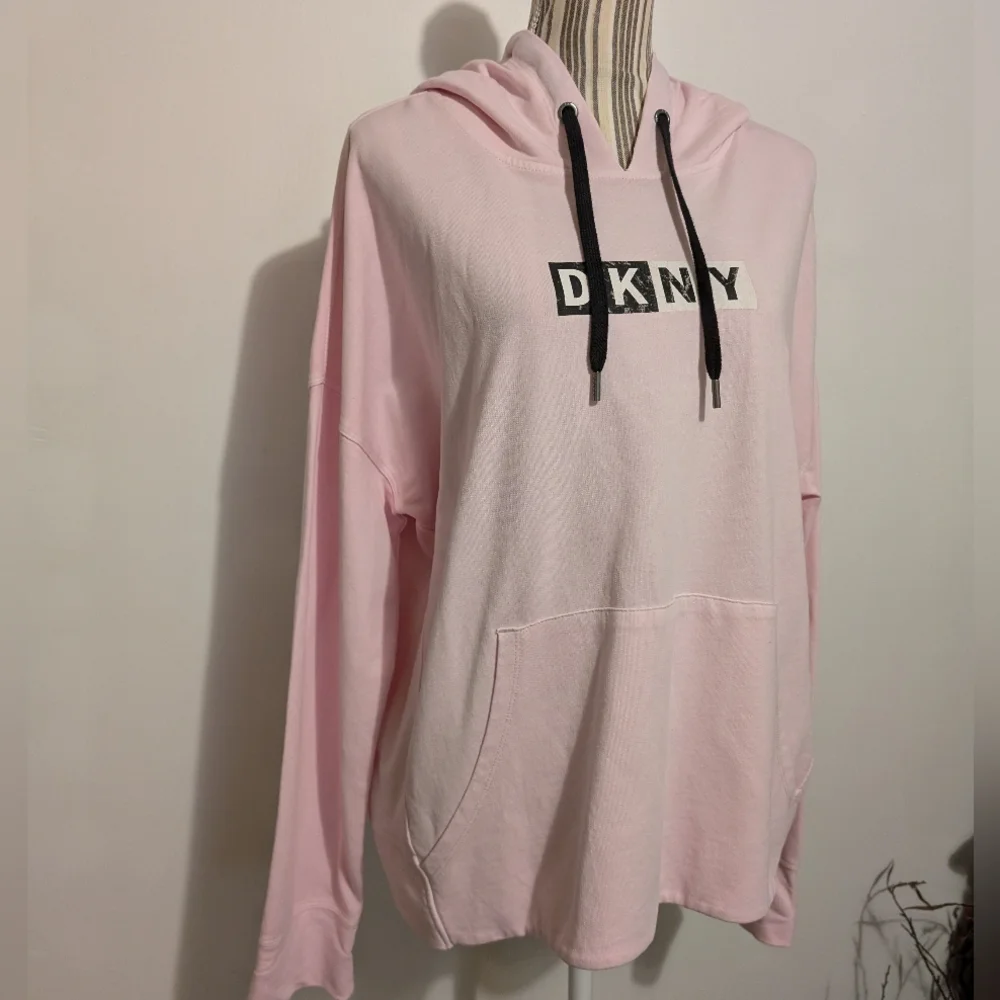 DKNY Hoodie Women's large pink Long sleeve kangaroo pockets nwt - Picture 8 of 16